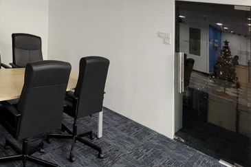 5 STOREY COMMERCIAL BUILDING, KL SENTRAL, BRICKFIELDS, FOR SALE