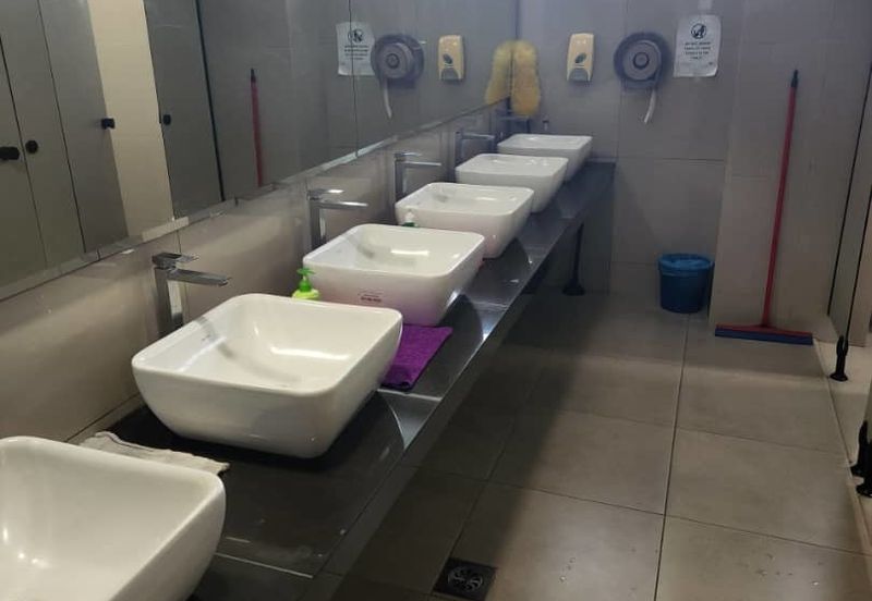 5 STOREY COMMERCIAL BUILDING, KL SENTRAL, BRICKFIELDS, FOR SALE