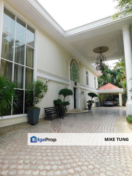 SECTION 16 PJ, 3 STOREY BUNGALOW FOR RENT, Selangor, Petaling Jaya