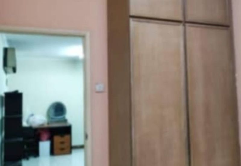 City Gardens Condominium