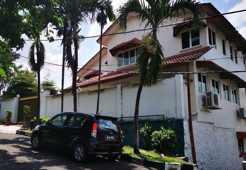 Happy Garden (Taman Gembira)