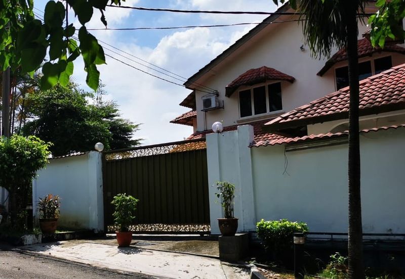 Happy Garden (Taman Gembira)