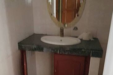 Happy Garden (Taman Gembira)