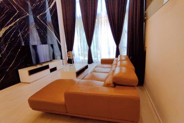 Symphony Hills Schumann