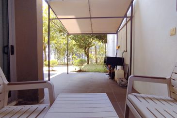 Symphony Hills Schumann