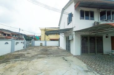 Taman Kinrara Seksyen 2