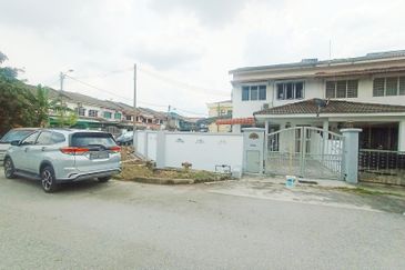 Taman Kinrara Seksyen 2