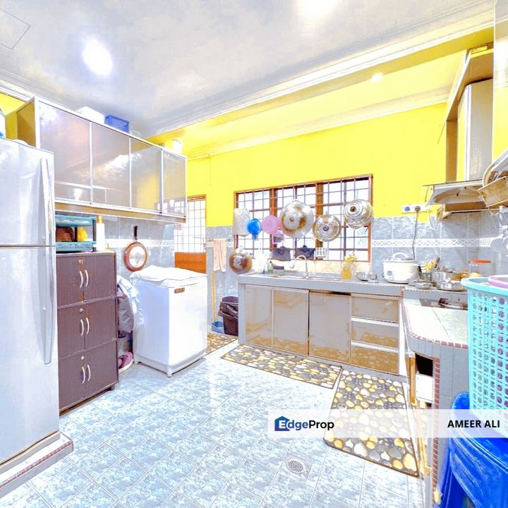 Puchong Intan 2-Storey, Facing Open, Near LRT School – Hot Deal RM465K, Selangor, Puchong