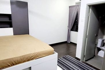 Terrace House Presint 11 Near Taman Saujana Hijau, Below Market