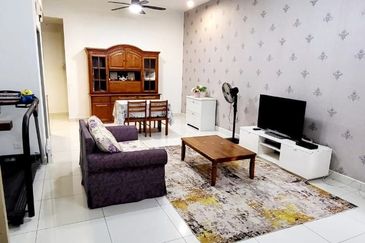Terrace House Presint 11 Near Taman Saujana Hijau, Below Market