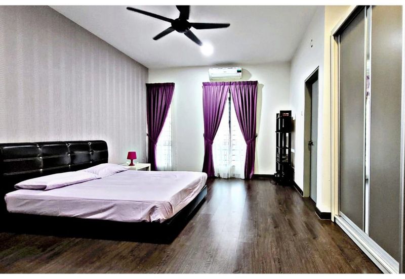 Terrace House Presint 11 Near Taman Saujana Hijau, Below Market