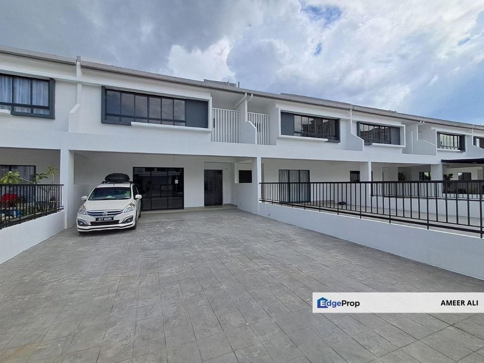 2 Sty Superlink Sejati Lakeside Cyberjaya Baru Cantik Besar Tepi Tasik, Selangor, Cyberjaya