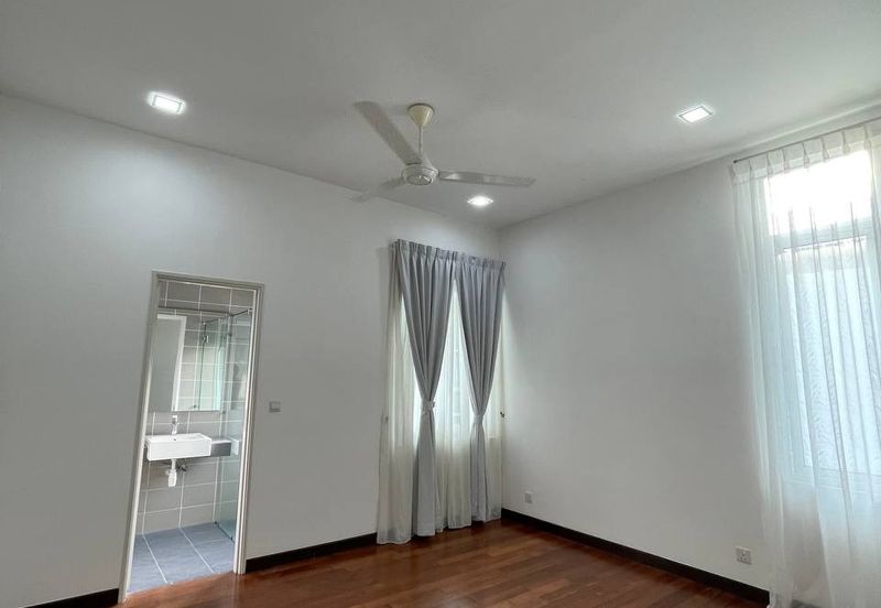 Clover Garden Residences