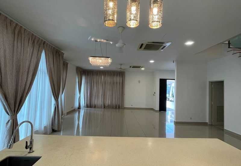 Clover Garden Residences