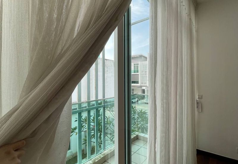 Clover Garden Residences