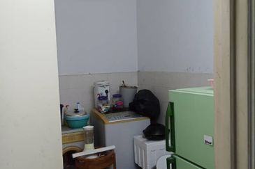 Seksyen 6 @ Bandar Bukit Mahkota