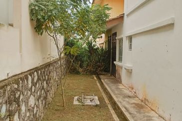 Seksyen 6 @ Bandar Bukit Mahkota