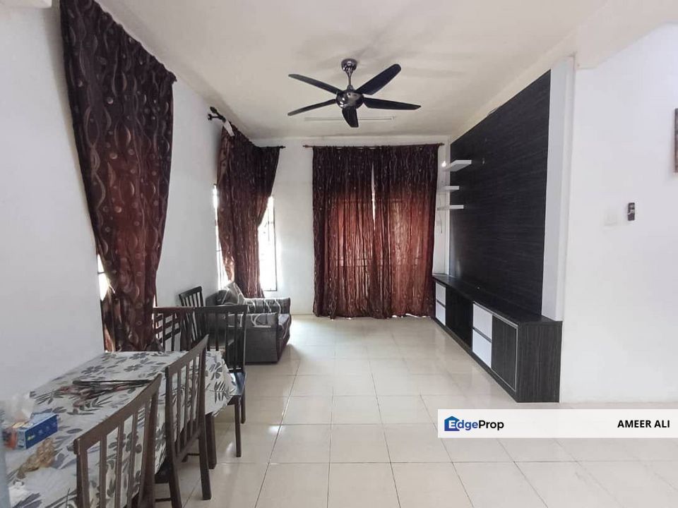 Endlot Semi D Cluster Saujana Utama 3 Sungai Buloh Luas & Siap Reno, Selangor, Sungai Buloh