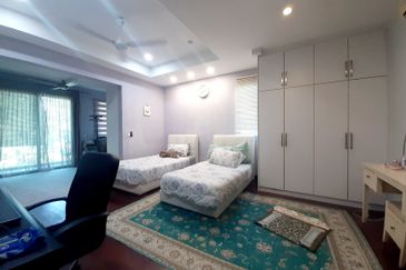 Bangi Lakehill Villas