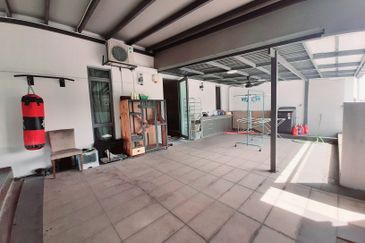 Bangi Lakehill Villas