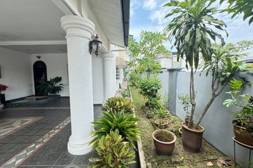 Seksyen 8, Kota Damansara