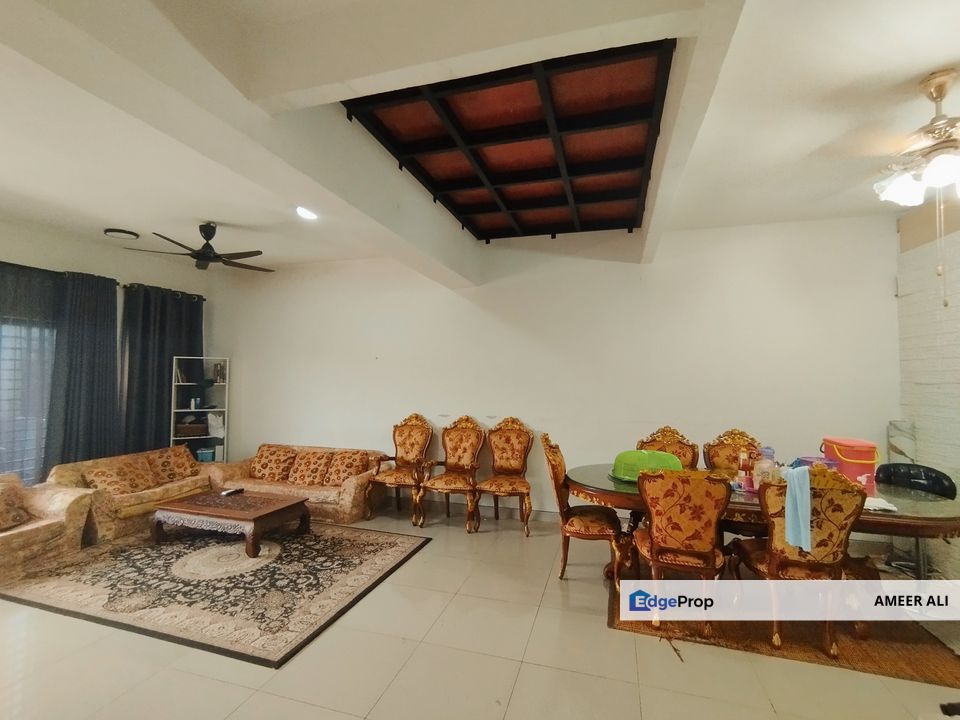 Kolam Ikan & Bukit Saujana Utama 5 bilik & Deposit Flexible Harga Below Market, Selangor, Sungai Buloh