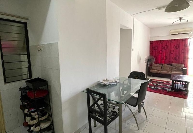 Vista Millennium Condominiums