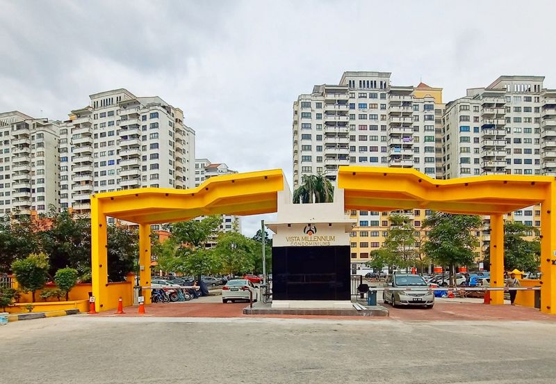 Vista Millennium Condominiums