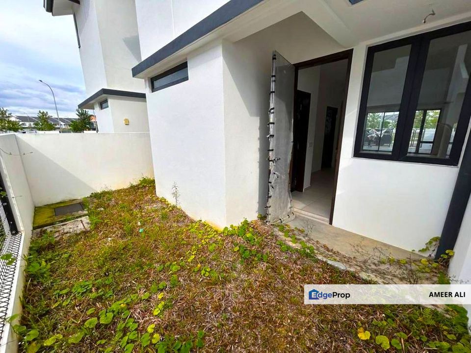  Facing Open Windy Brand New! Nadira 3 Bukit Raja 2 Storey Freehold, Selangor, Klang