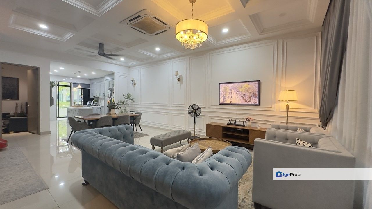 Fully Renovated Cun Superlink Maple Residence Cyberjaya Double Storey, Selangor, Cyberjaya