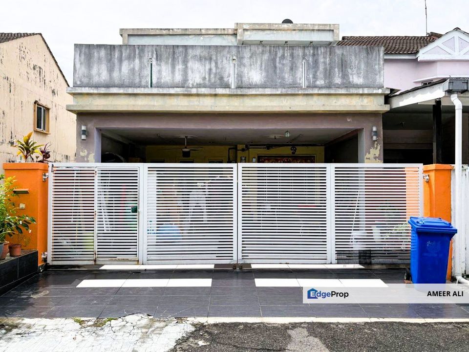 Rare 6 Bedrooms 4 Baths Double Storey End Lot Seksyen 27 Shah Alam, Selangor, Shah Alam