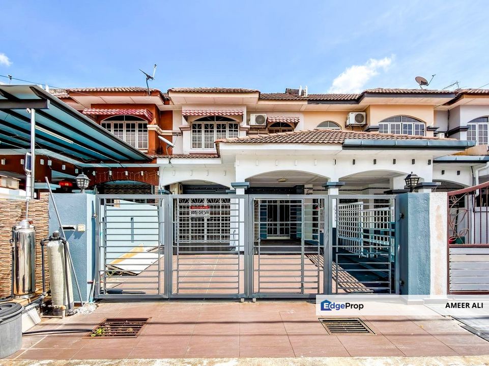 Bandar Bukit Puchong 2 Storey Freehold Renovated Extended Premium look, Selangor, Puchong