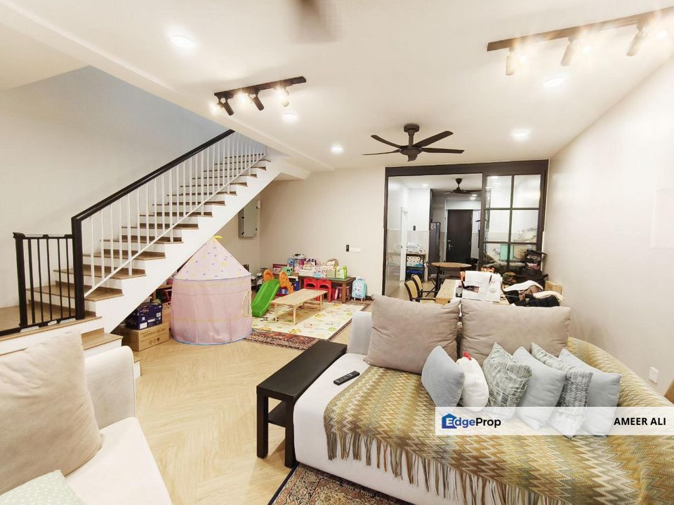 RENOVATED Double Storey House Elmina Green 3 Elmina Shah Alam
, Selangor, Sungai Buloh