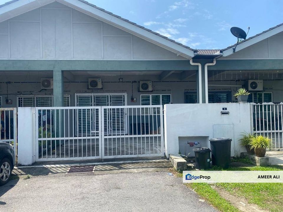 Teres 1-tingkat Taman Bentara Penglima Garang 4R2B Lapanggg & Selesa, Selangor, Kuala Langat