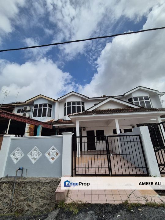 Freehold Double Storey Rinching Semenyih Renovated Cantik sangat tau, Selangor, Semenyih