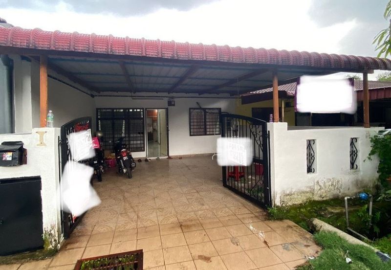 Bandar Kinrara 4