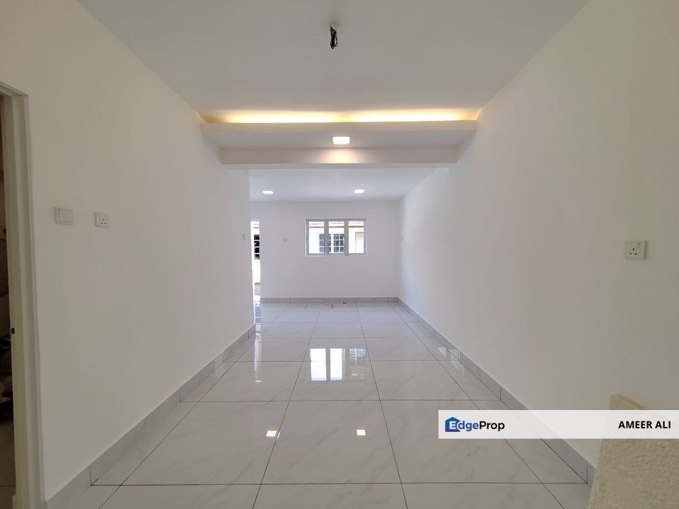 Double Storey Terrace Bandar Mahkota Cheras Sek 8 Newly Reno Freehold, Selangor, Cheras