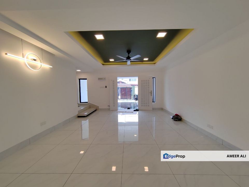 Double Storey Terrace Bandar Mahkota Cheras Sek 8 Newly Reno Freehold, Selangor, Cheras