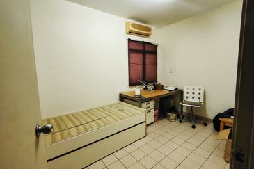 Perdana Exclusive Condominium