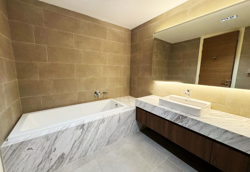 Aria Luxury Residence