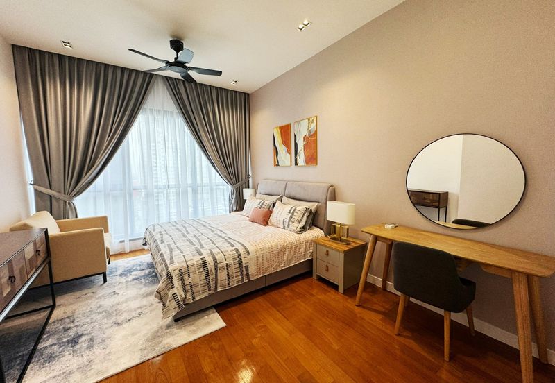 Aria Luxury Residence