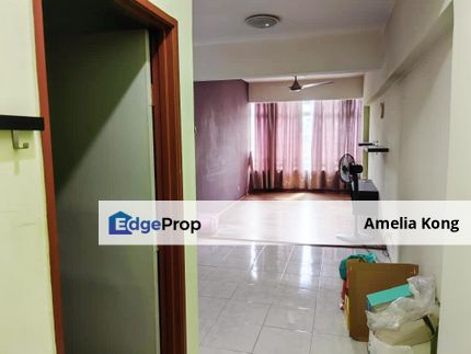 Affordable apartment near to LRT For Sales (Below Market Price) , Selangor, Puchong