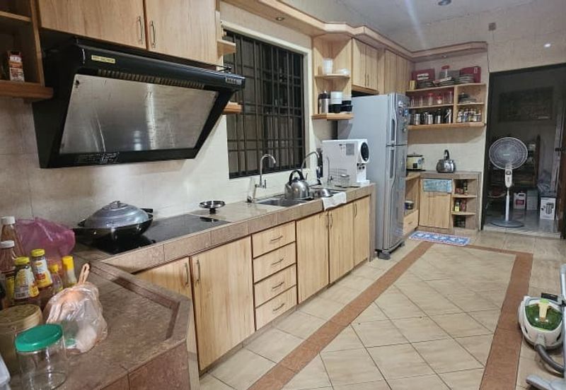 TAMAN BUKIT KLEDANG INDAH