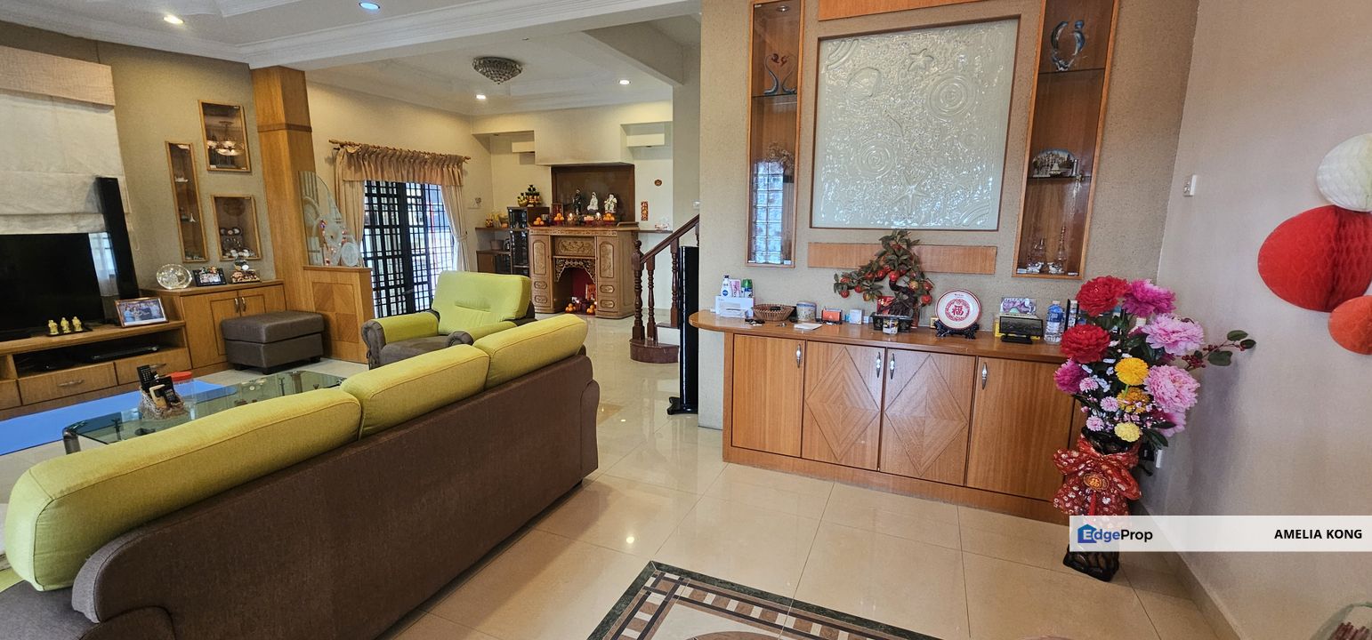 Renovated with Full Furnished 2-Storey Semi-D Home in Menglembu, Perak, Kinta