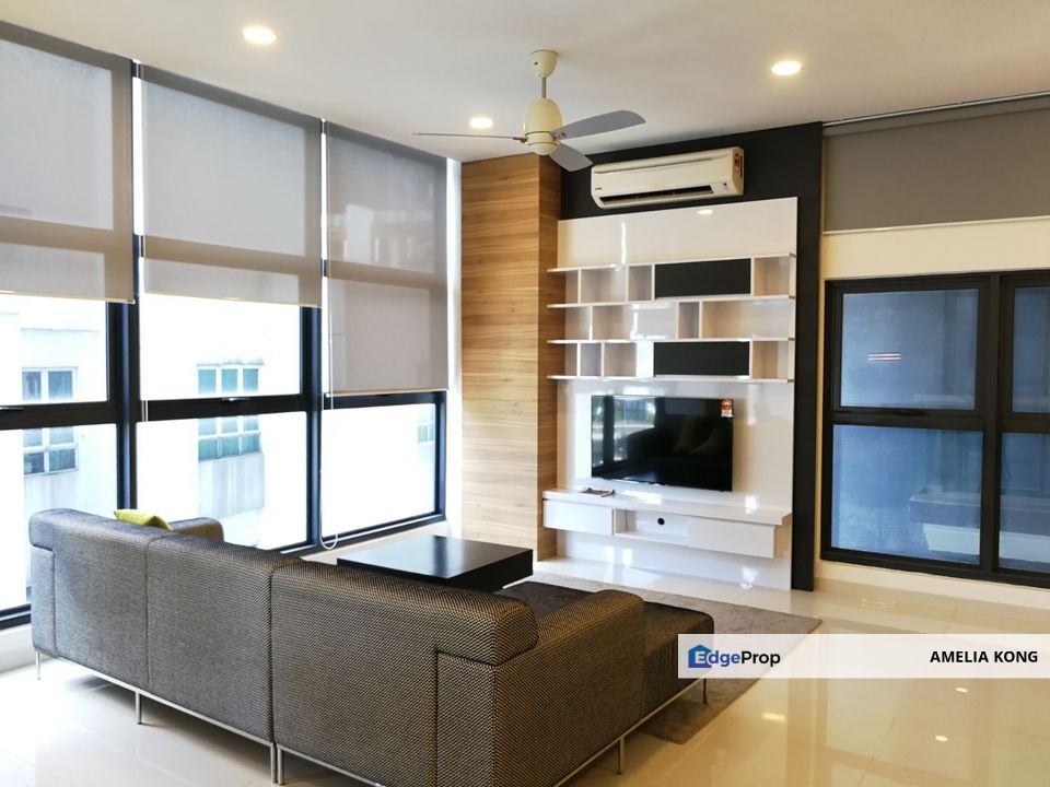 3 Bedrooms Full Furnish Near To MRT Ampang Park, Kuala Lumpur, KLCC