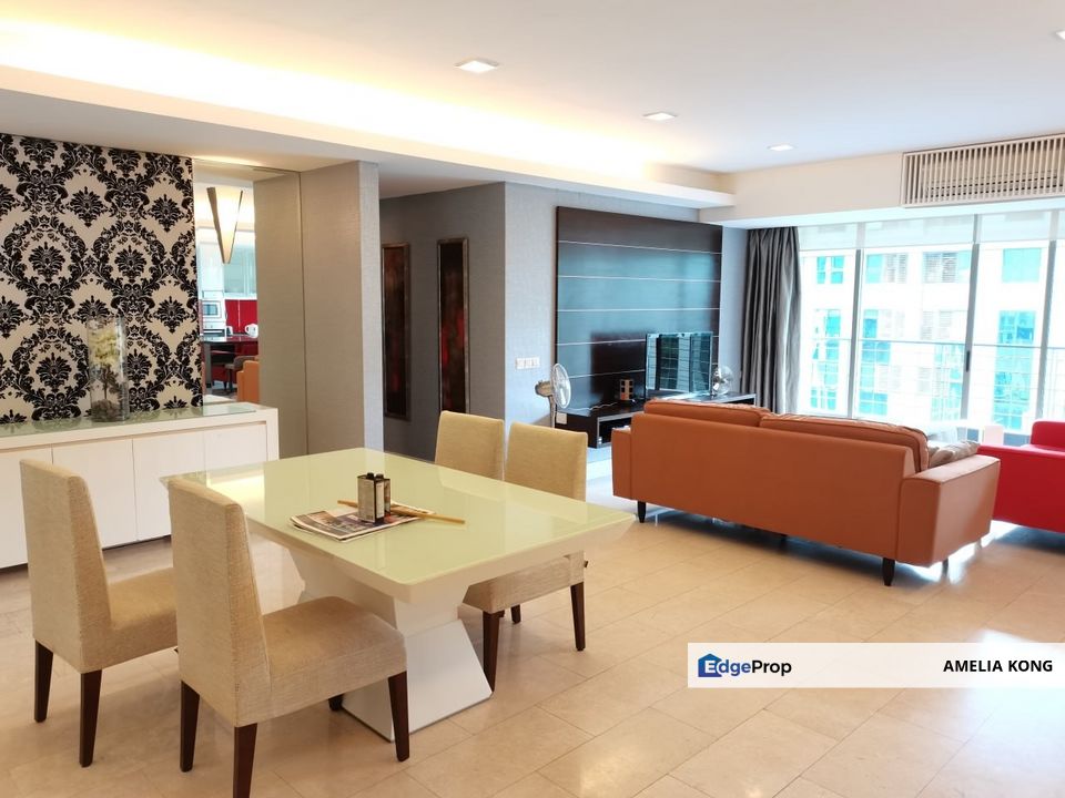 Spacious Unit Full Furnish come with private lobby, Kuala Lumpur, KLCC
