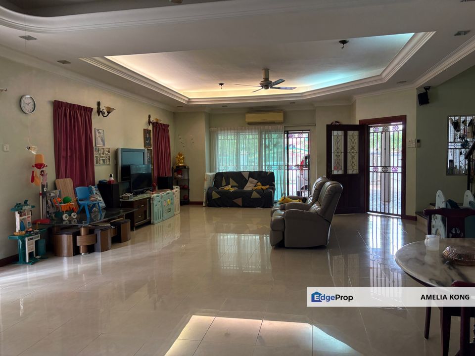 Huge Land Semi-D in Taman Taming Indah Sungai Long For Sales , Selangor, Bandar Sungai Long