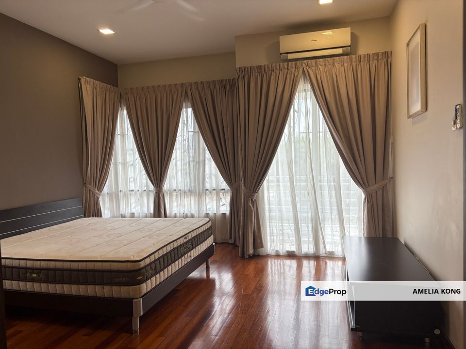 Huge Land Semi-D in Taman Taming Indah Sungai Long For Sales , Selangor, Bandar Sungai Long