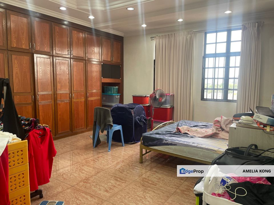 Fully Renovated Putra Indah Condo Seri Kembangan near Serdang Raya MRT, Selangor, Seri Kembangan