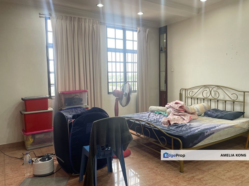 Fully Renovated Putra Indah Condo Seri Kembangan near Serdang Raya MRT, Selangor, Seri Kembangan